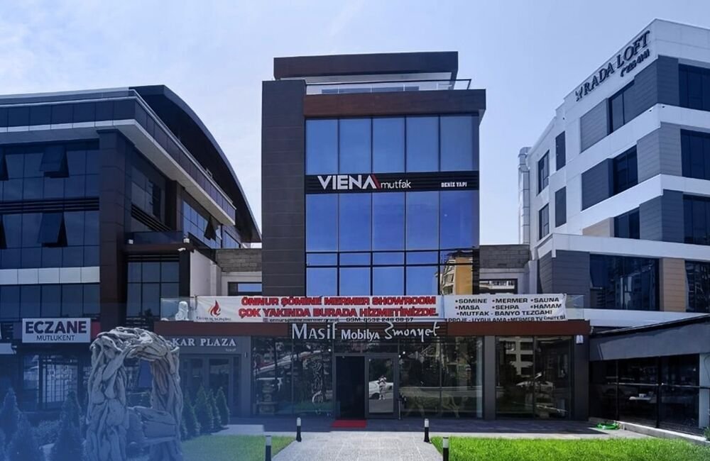 Kar Plaza